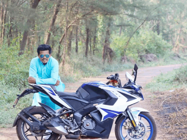 Bajaj Pulsar RS200