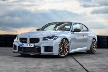 BMW M2 CS