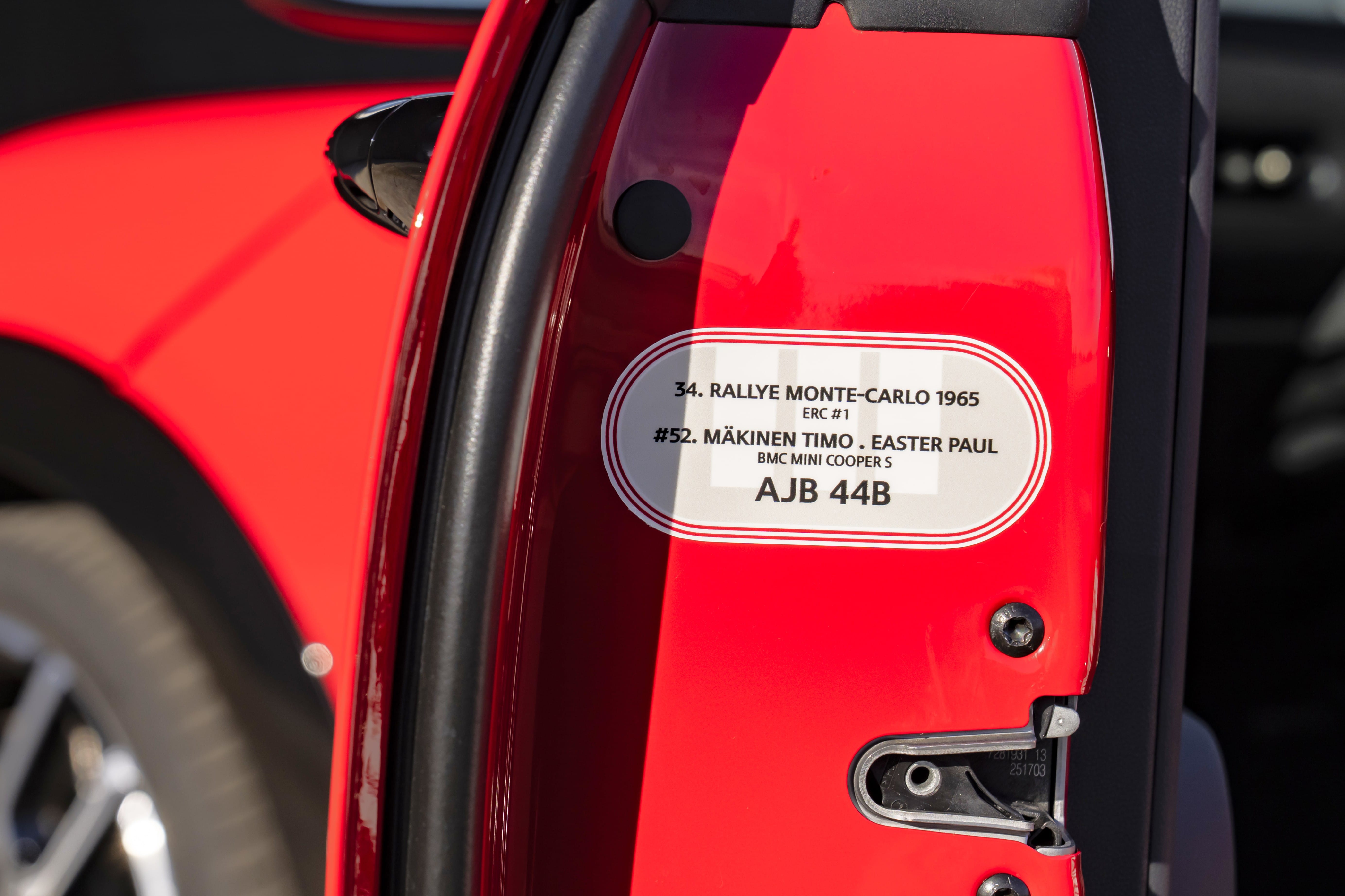 Mini Cooper S Victory Edition interior 