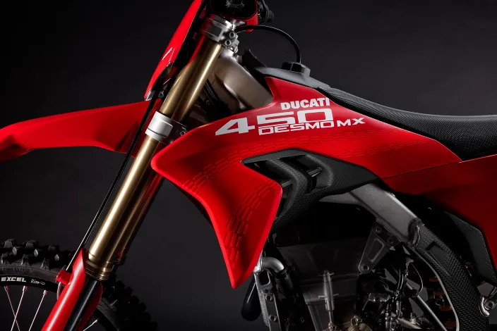Ducati Desmo450 MX