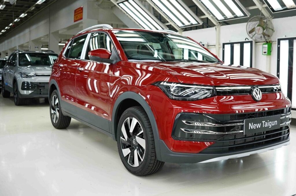 Volkswagen Taigun facelift Red colour 