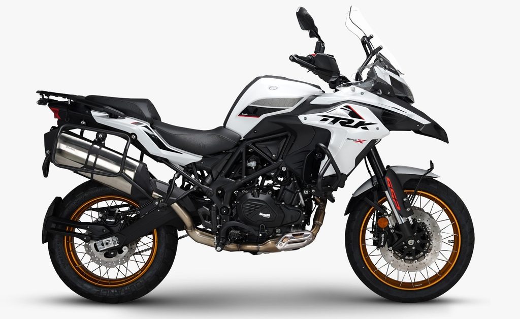 Benelli TRK 552X
